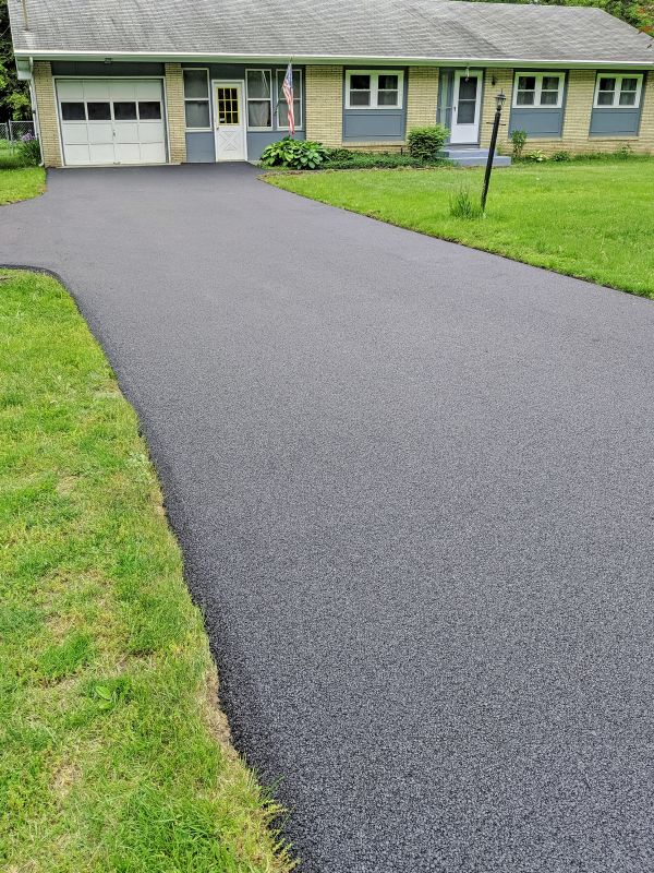 Residential Asphalt Driveway Construction